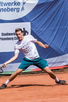 Bild 175 - Stadtwerke Pinneberg Cup Samstag